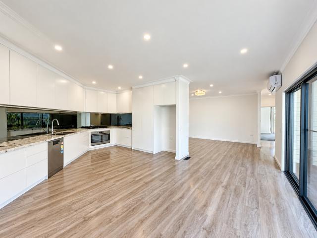 Stylish, Modern Living in a Convenient Location