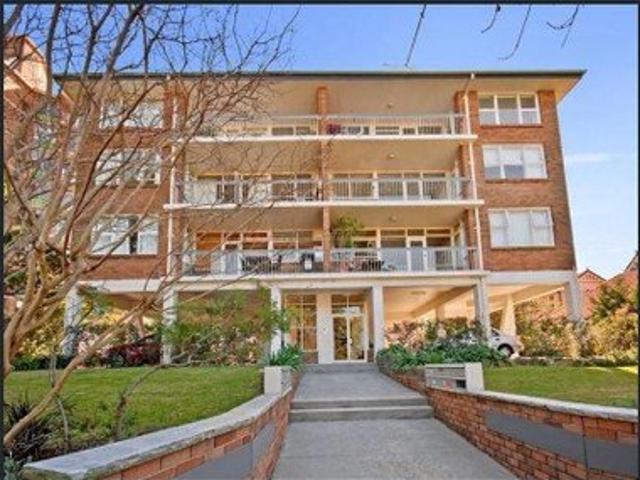 Stylish Mosman Apartment For Lease