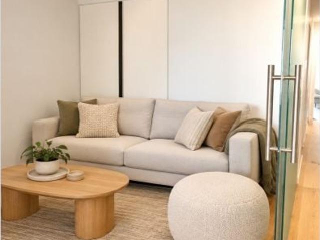 Stylish MOPO Living – Perfect for Young Professionals