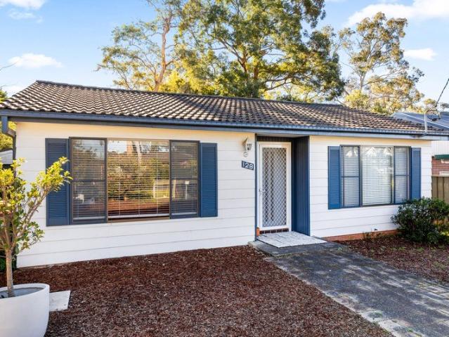 Stylish Mountain Living, Priced to Move