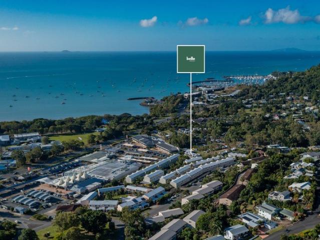 Stylish, Move In Ready Living in the Heart of Cannonvale