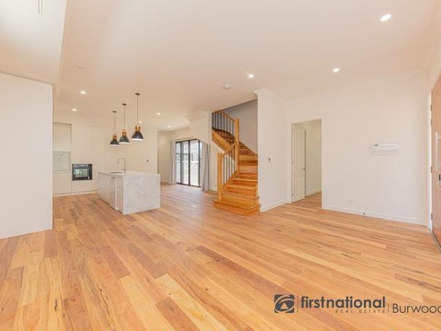 Stylish, Near New Family Home with Premium Finishes in a Sought After Location