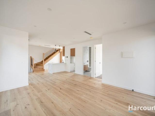 Stylish, Near New Townhouse Offering Premium Living!