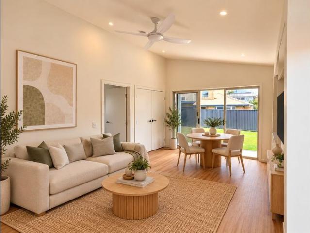 Stylish New 1 Bedroom Home – Walk to CBD & North Creek 2/11B & 2/11A Available