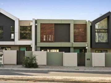 Stylish New Boutique Townhouse with Exceptional McIvor Rd Address