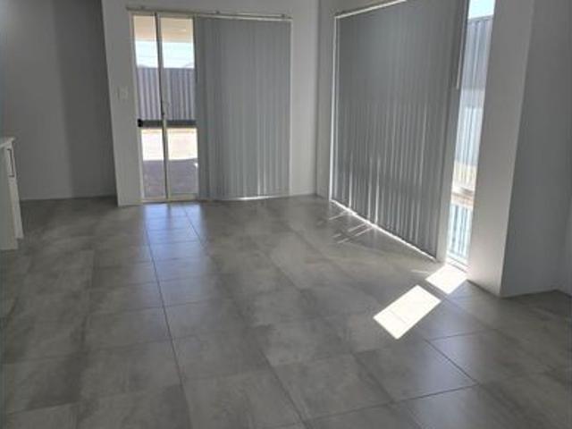 STyLISH New Build 4 x 2 Fantastic Open Layout