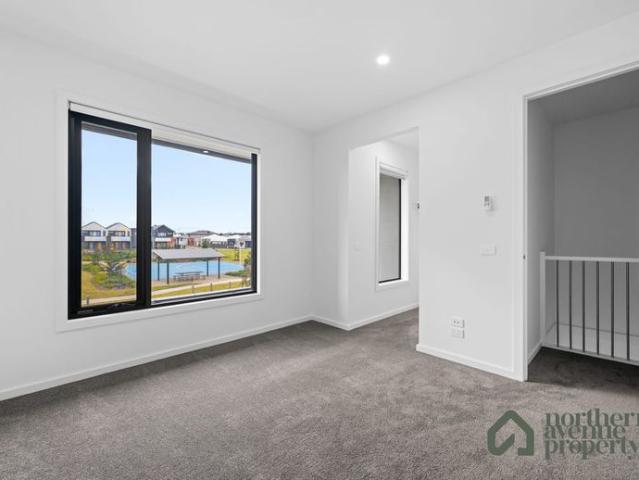 Stylish New Family Home in a Growing Community
