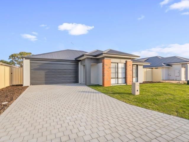 Stylish new home in Dawesville