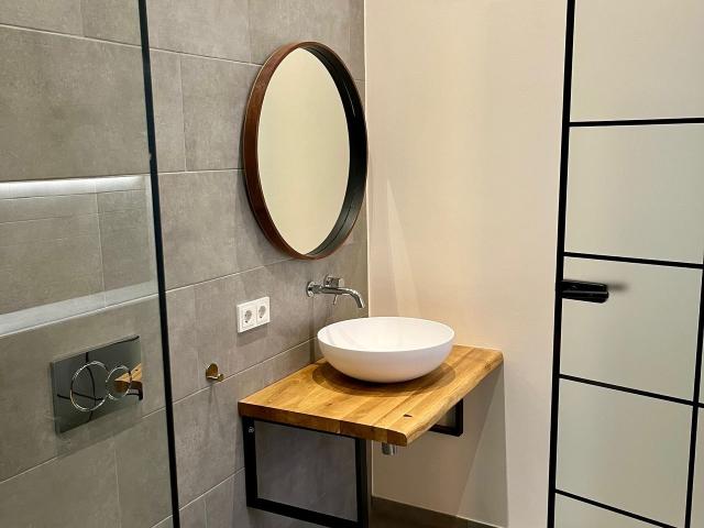 Stylish, Newly Renovated Apartment with Separate Sleeping Area & Modern Finishes, Dusseldorf Amsterdam Apartments for Rent