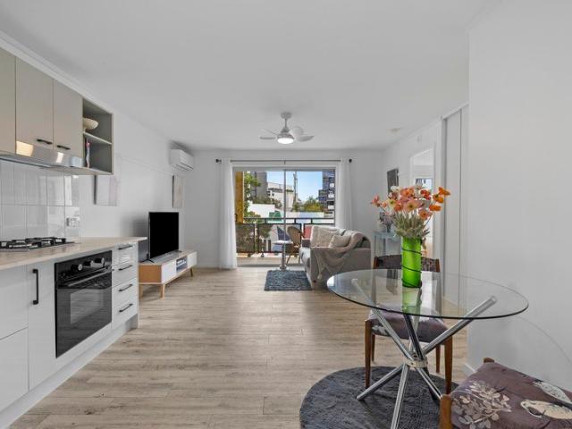 Stylish Newstead Living with Effortless Convenience