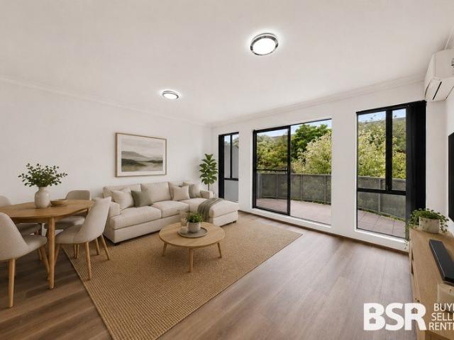 Stylish North Facing Apartment in a Prime Lifestyle Location