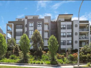 Stylish, North Facing Retreat facing away from the main road, locate on the back of the building