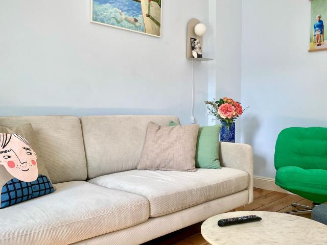 Stylish old building apartment in Hamburg Nord