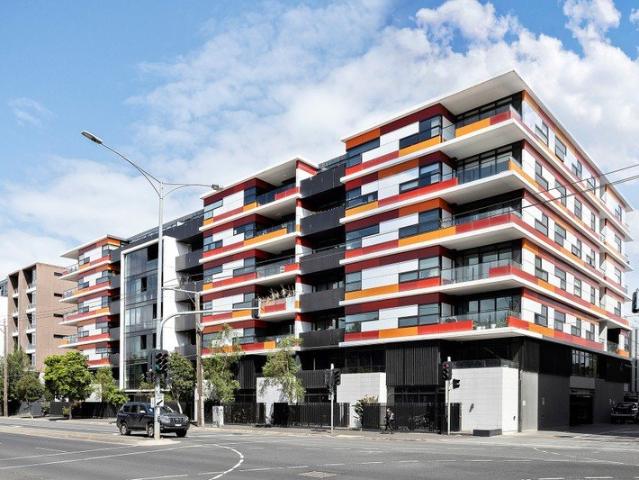 Stylish one bed Apartment with Your Own Private Terrace in Prime Richmond