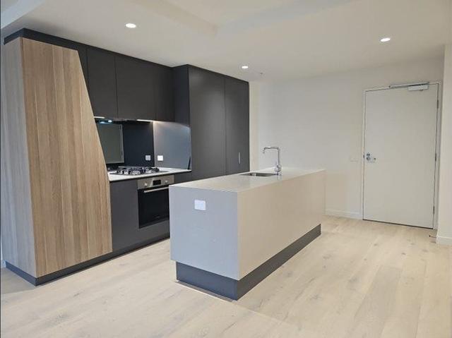 Stylish One Bedroom Apartment with Resort Style Facilities