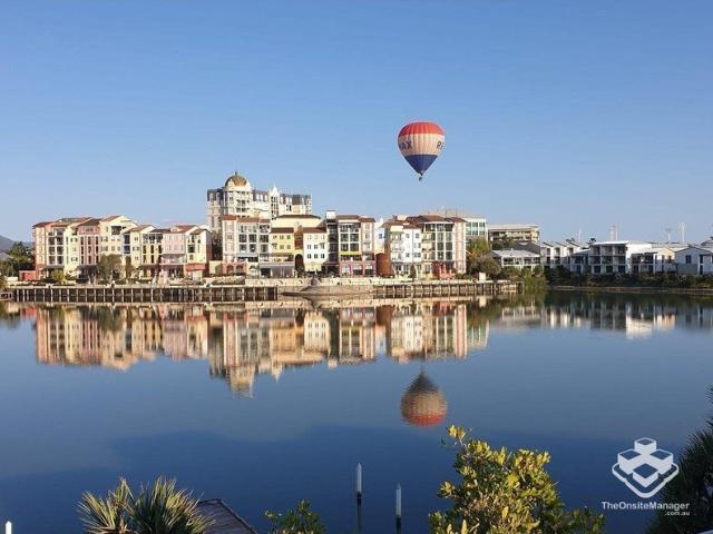 Stylish One Bedroom Apartment with Stunning Lake Views ? Porto Bellago, Emerald Lakes