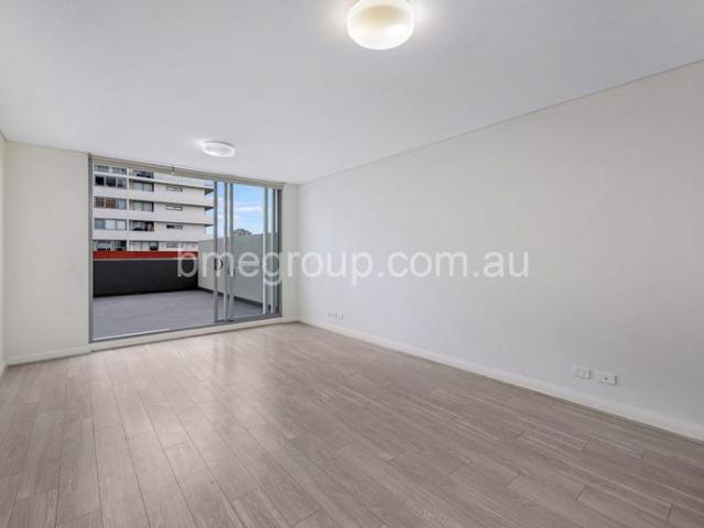 Stylish One Bedroom Apartment with Unmatched Convenience