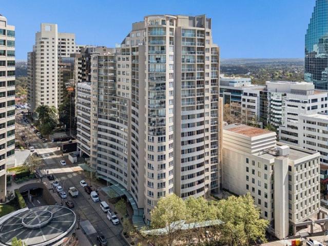 Stylish One Bedroom Apartment in the Heart of Chatswood