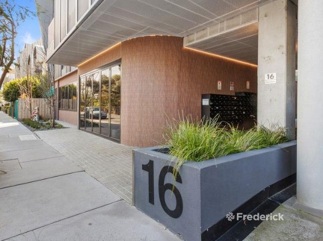 Stylish One Bedroom Apartment in the Heart of Prahran