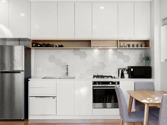 Stylish One Bedroom Apartment in a Prime Ripponlea Location
