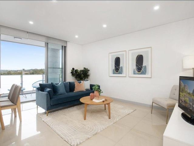 Stylish One Bedroom Apartment in a Prime Top Ryde Location