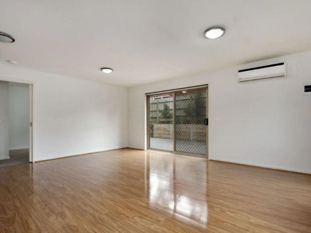 Stylish One Bedroom Apartment In Great Location