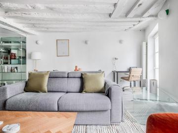 Stylish One Bedroom Apartment in Paris, Paris Amsterdam Apartments for Rent