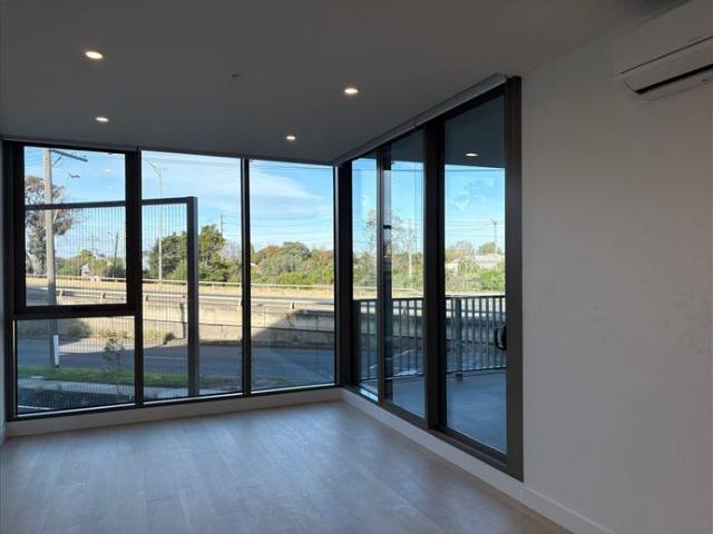 Stylish One Bedroom Living in the Heart of Geelong