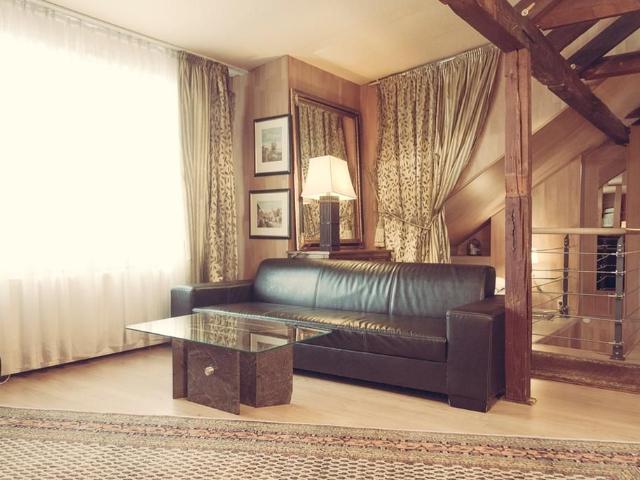 Stylish attic city apartment, Dusseldorf Amsterdam Apartments for Rent