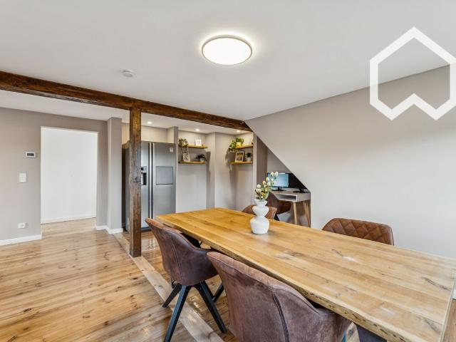 Stylish Attic Jewel in Nuremberg: Modern Design meets Rustic Charm, Nurnberg Amsterdam Apartments for Rent