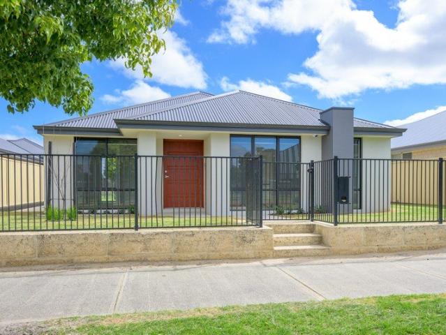 STYLISH AND BRAND NEW HOME
