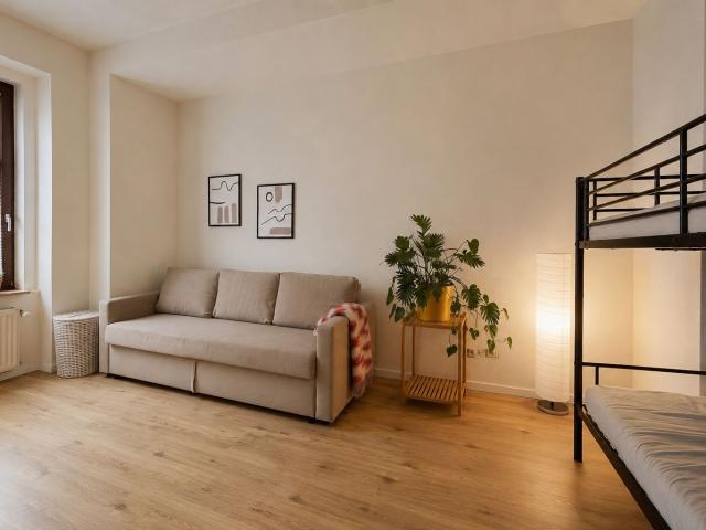 Stylish and charming apartment Duisburg sleeps 6