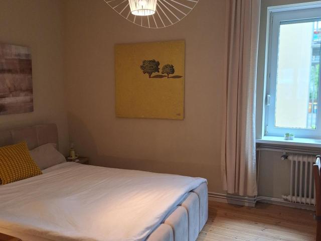 Stylish and comfortable in centre of Wilmersdorf, Berlin Amsterdam Apartments for Rent