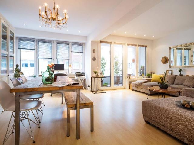 Stylish and comfy home in best area Düsseldorf, Dusseldorf Amsterdam Apartments for Rent