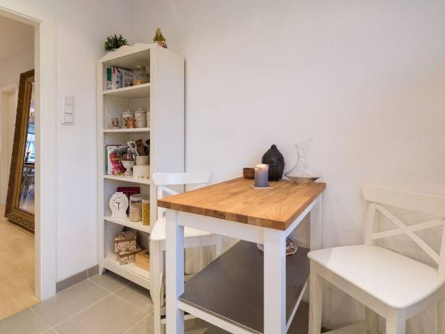 Stylish and comfy home in best area Düsseldorf, Dusseldorf Amsterdam Apartments for Rent