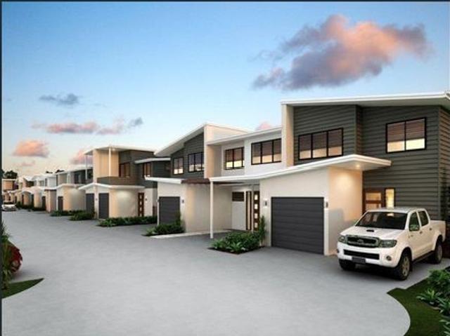 Stylish and Contemporary Townhouse with Private Courtyard