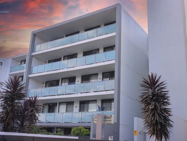 Stylish and Convenient Furnished 1 Bedroom Apartment in Wentworthville for LEASE!