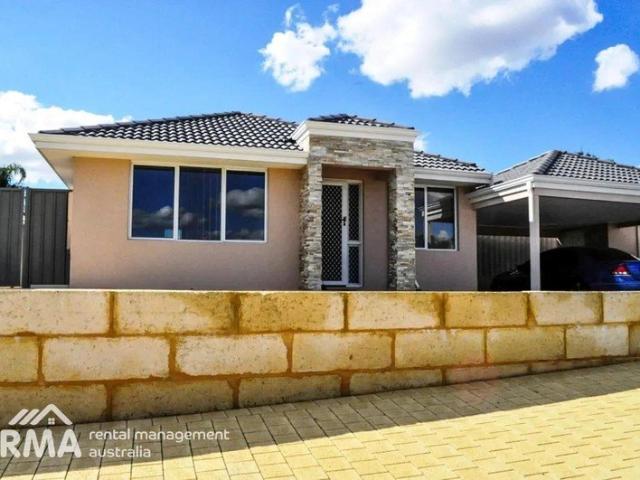 Stylish and convenient home in Kardinya