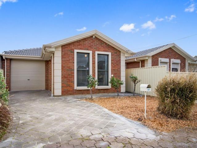 Stylish and Convenient Living!