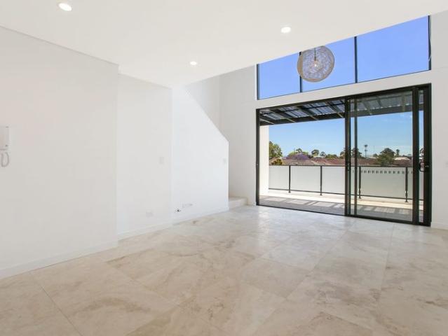 Stylish and Convenient Living on Park Avenue