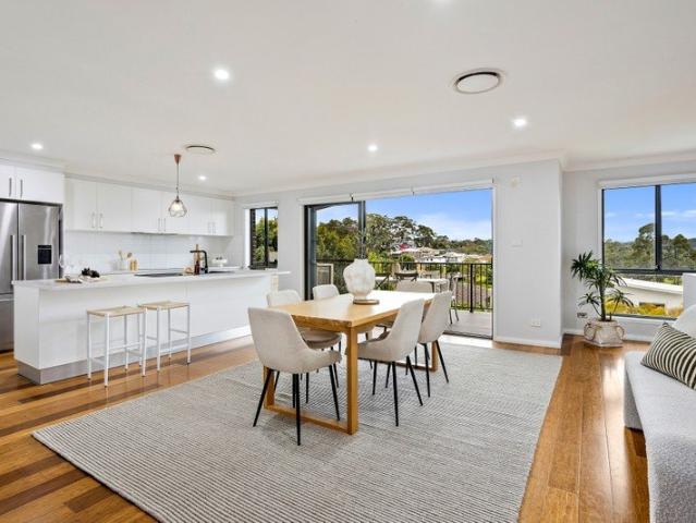 Stylish and highly versatile big family home