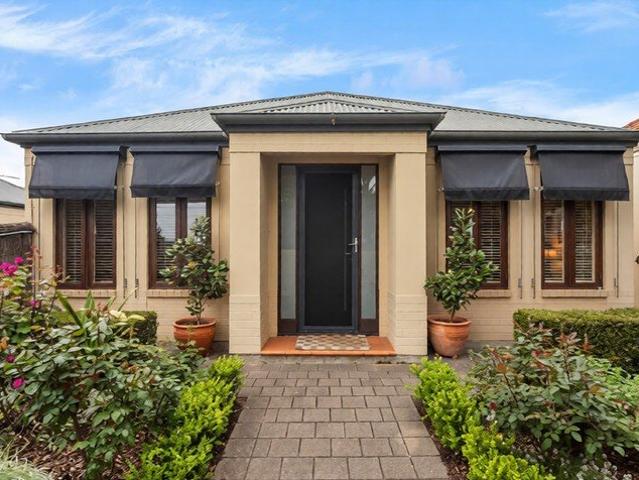 Stylish and Low Maintenance Living in Prime Glenside