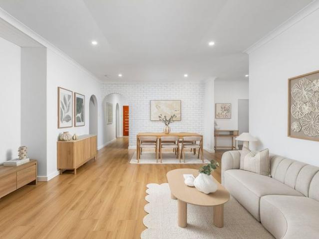 STYLISH AND NEWLY RENOVATED