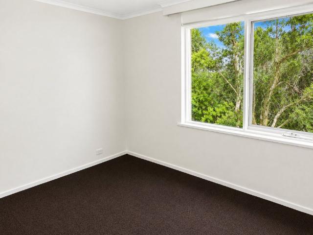 Stylish and Private Two Bedroom Apartment