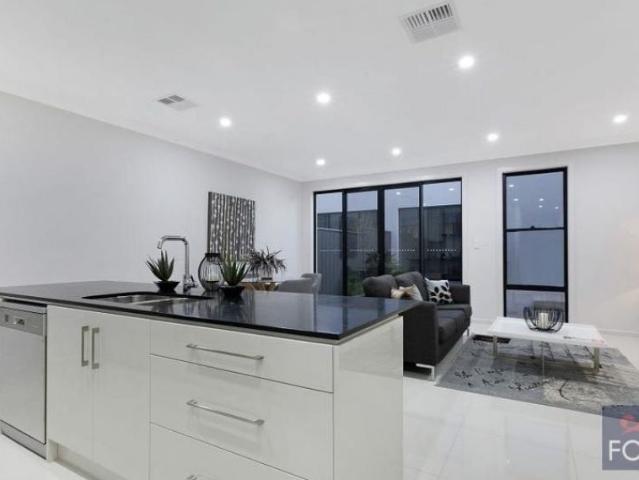 Stylish and sophisticated townhouse