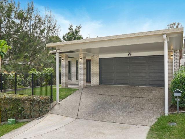 Stylish and Spacious 4 Bedroom House in Ellen Grove Your Ideal Rental Home Awaits!