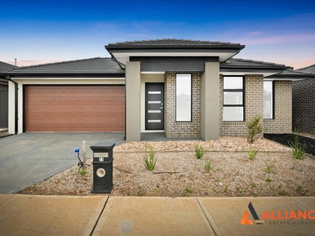 Stylish and Spacious Family Home in Truganina