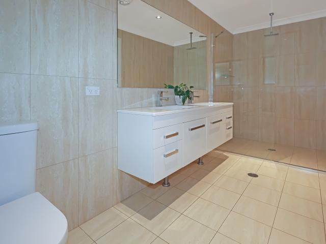 Stylish and Spacious Family Home in Sought After St Mary’s Estate