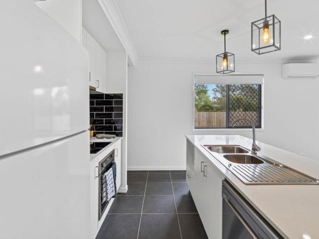 Stylish and Spacious Living Ideal for Professionals, Friends, or small groups sharing a Home!