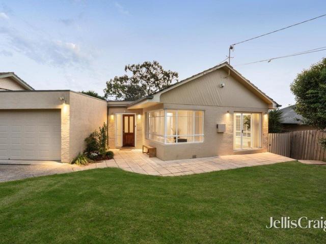 Stylish and superbly central